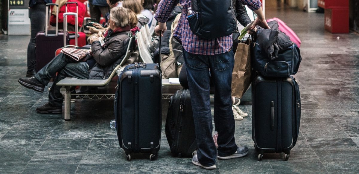 You May Not Have to Pay With Your Airline Card to Get Free Baggage
