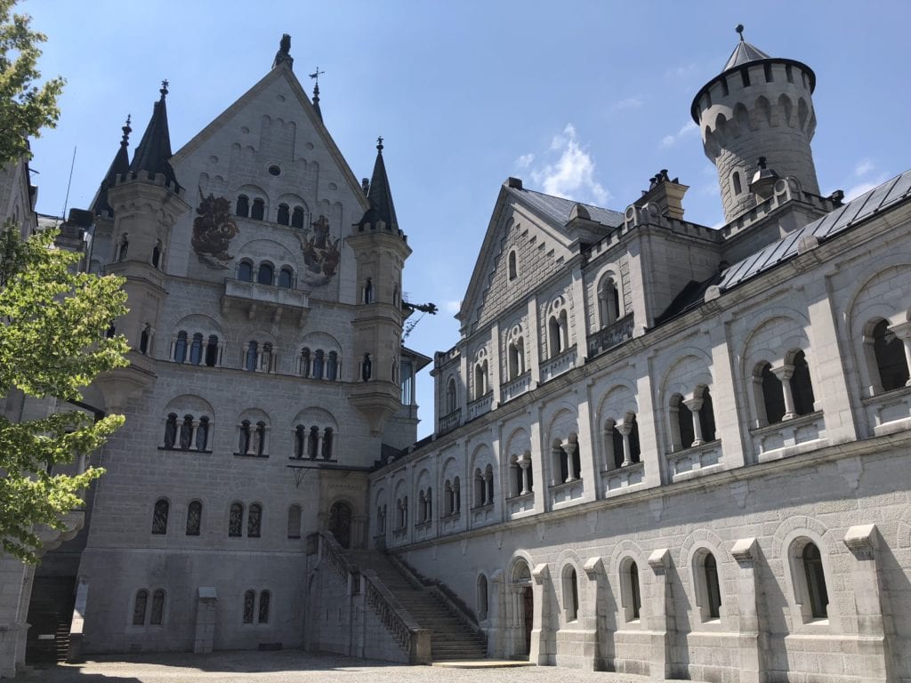 6 Must-Dos for Your Visit to Munich, Germany 10 neuschwanstein