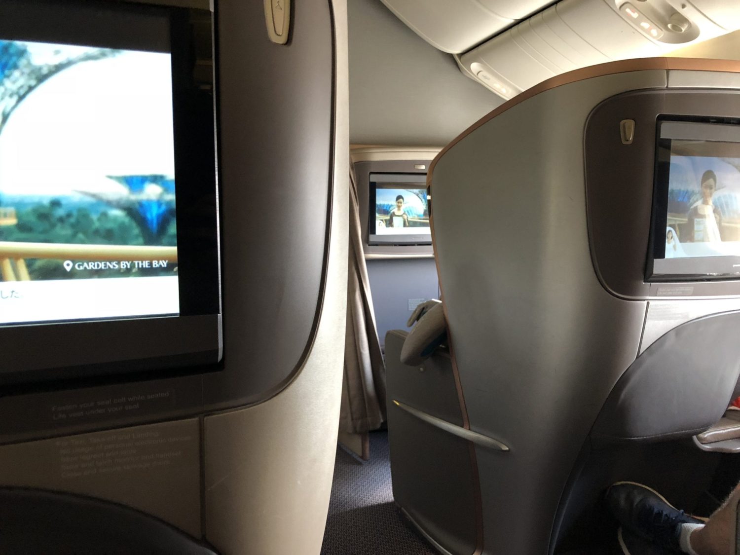 Singapore Airlines Business Class Review