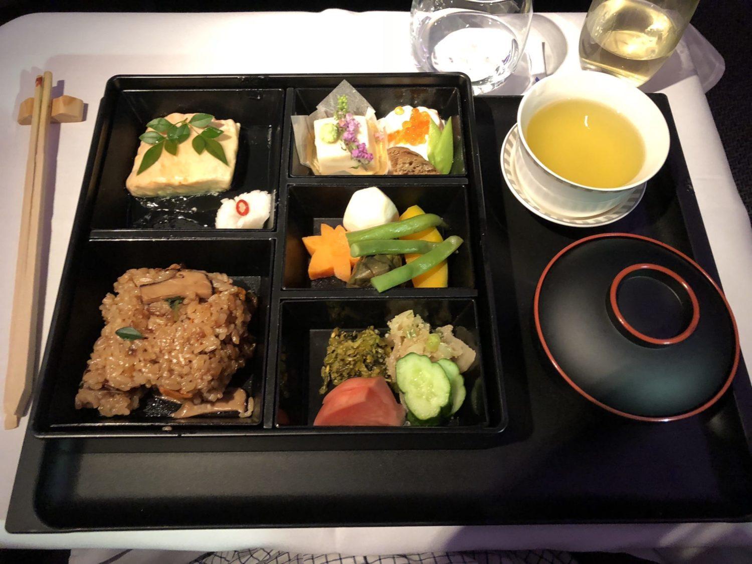 Singapore Airlines Business Class Review