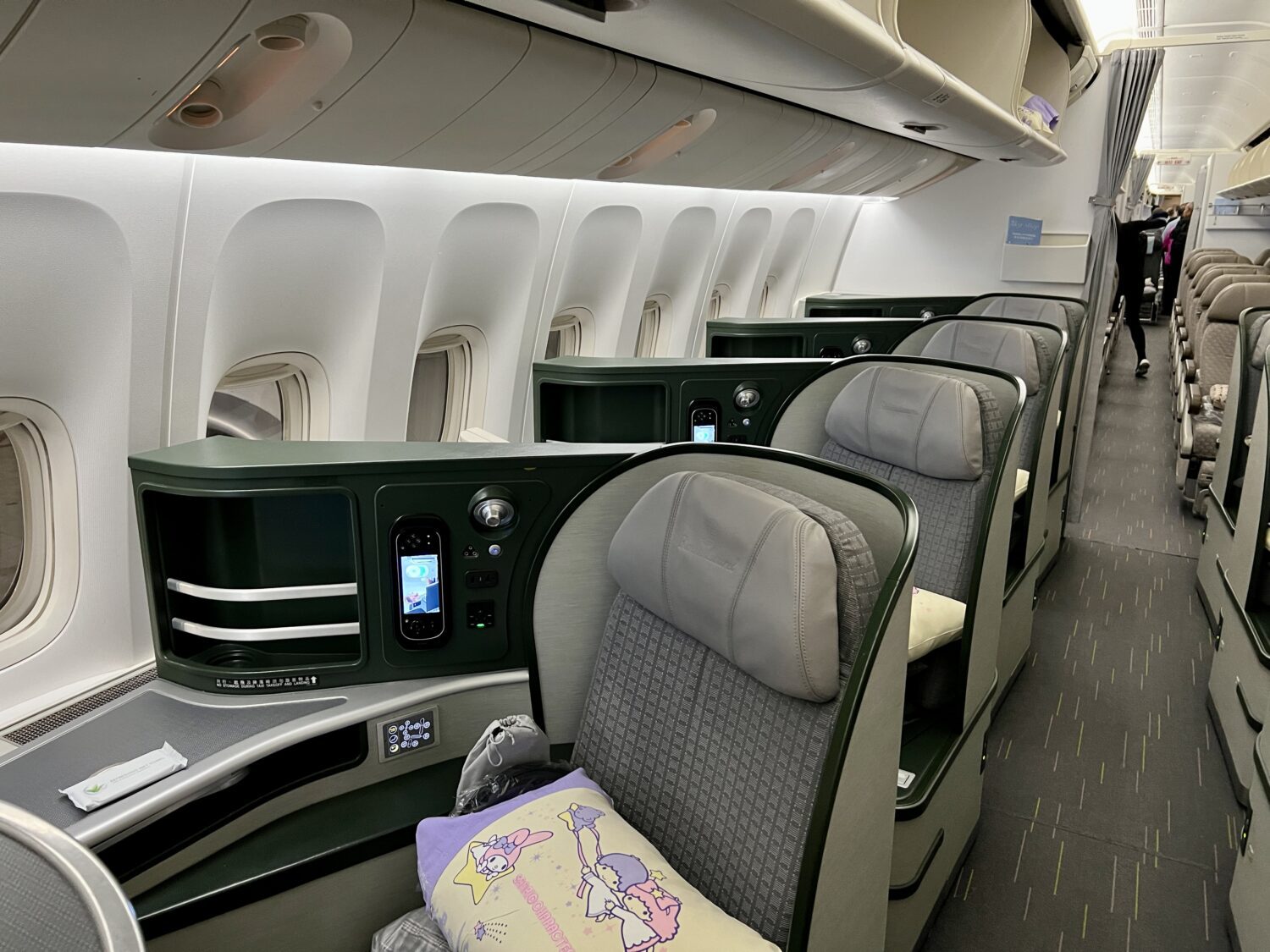 eva air business class seats