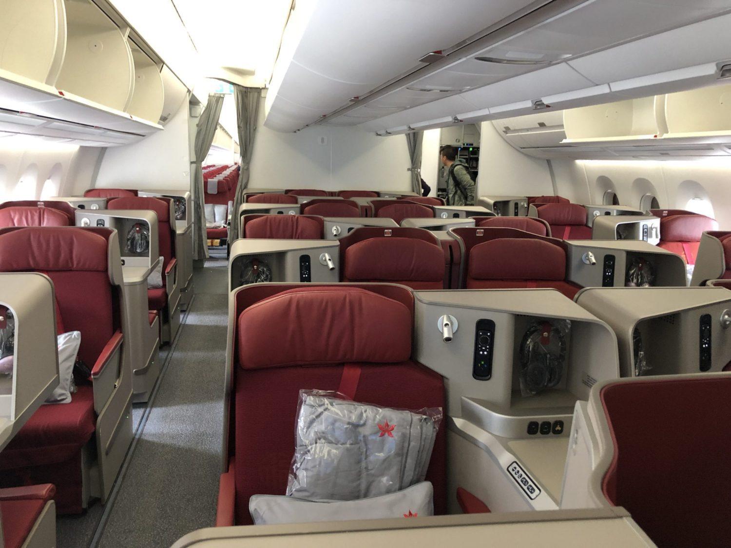 Flight Review: Hong Kong Airlines Business Class Hong Kong to Los Angeles