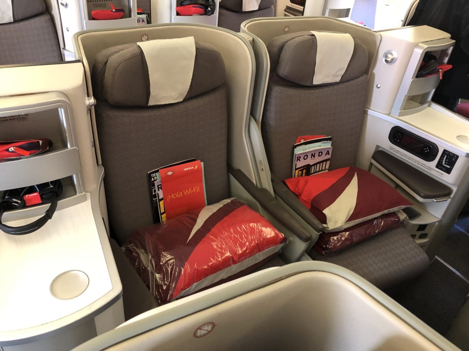 Iberia Business Class honeymoon seats