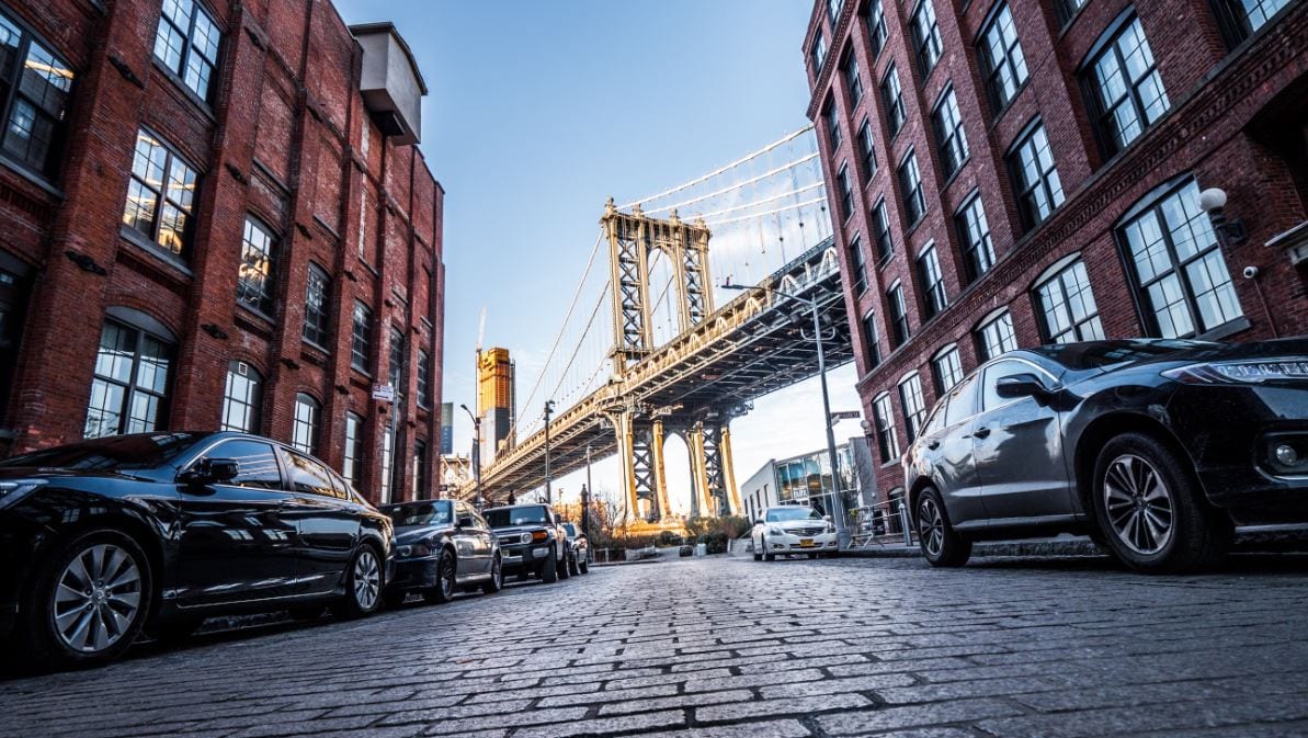 Step Into DUMBO, Brooklyn: How to Spend a Day in NYC’s Hip Spot