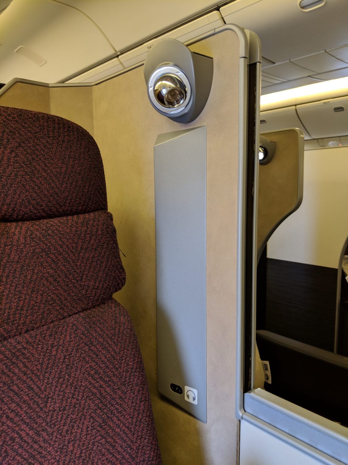 Japan Airlines Business Class Review
