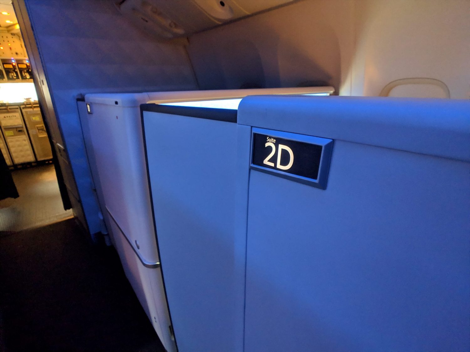 Delta One Suite review door