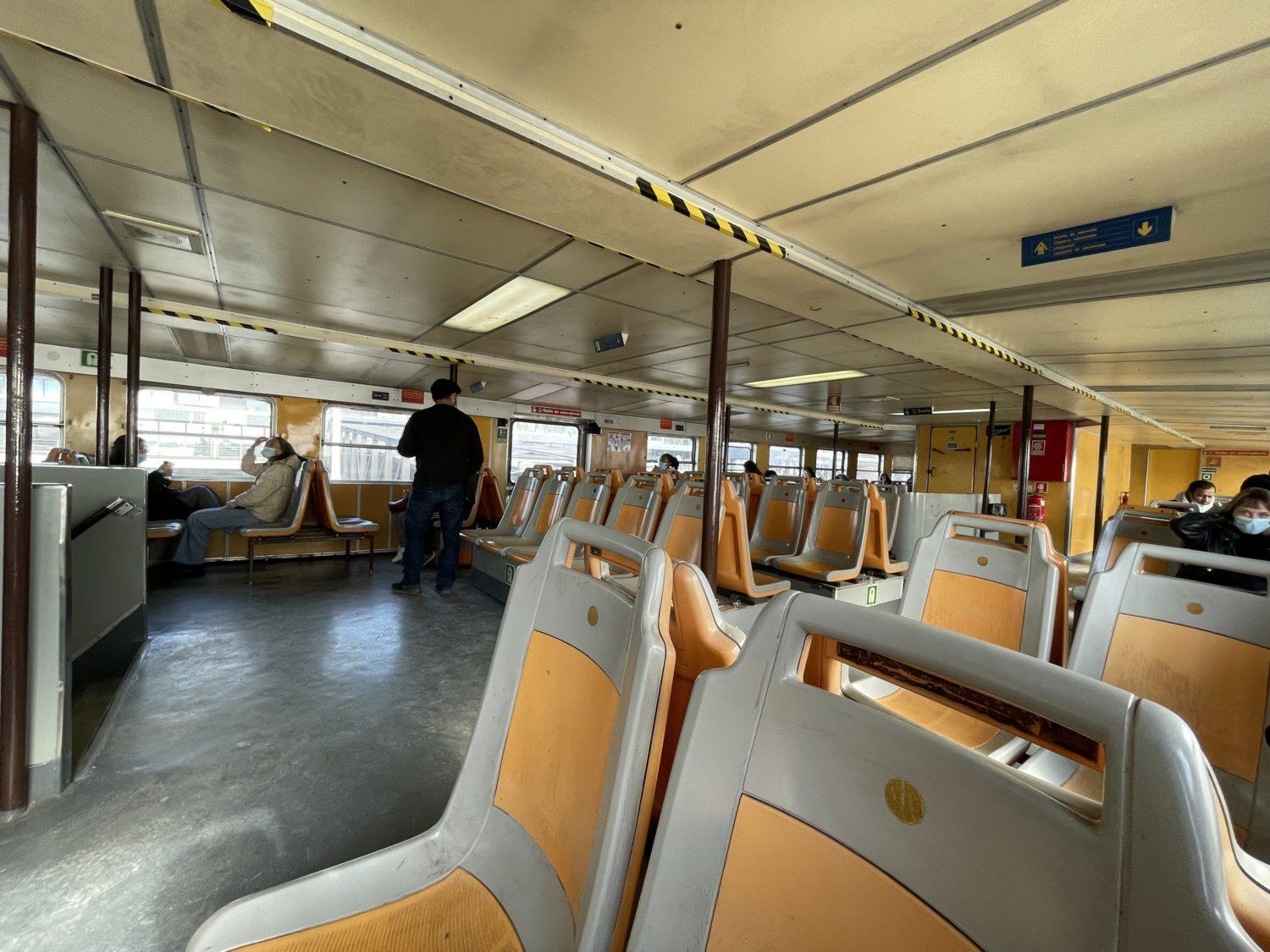 Lisbon cacilhas ferry