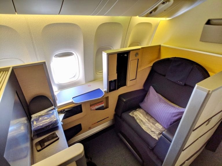 ANA first class seat