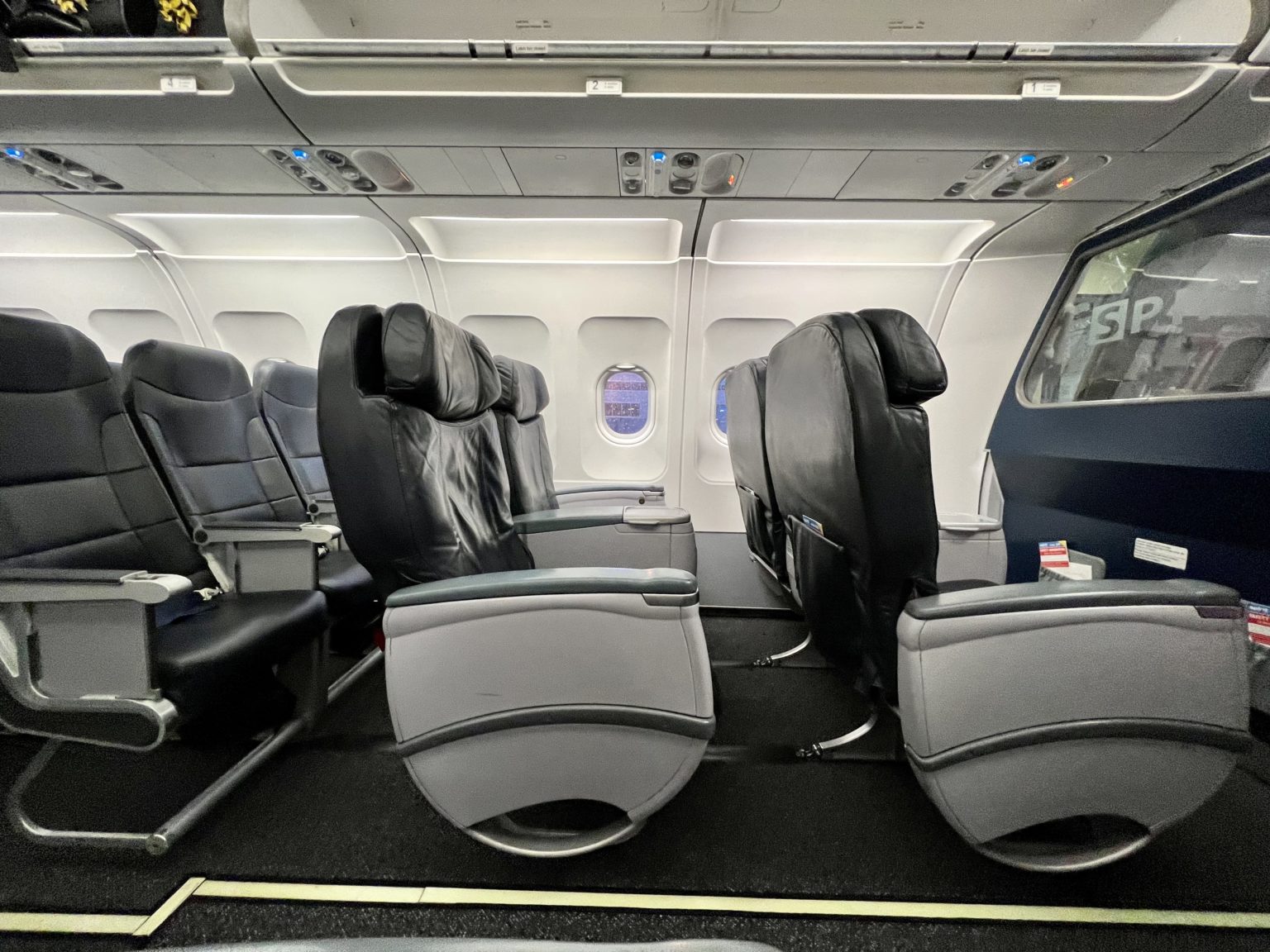 When Flying First Class in the US isn't Worth the Money (or Miles)