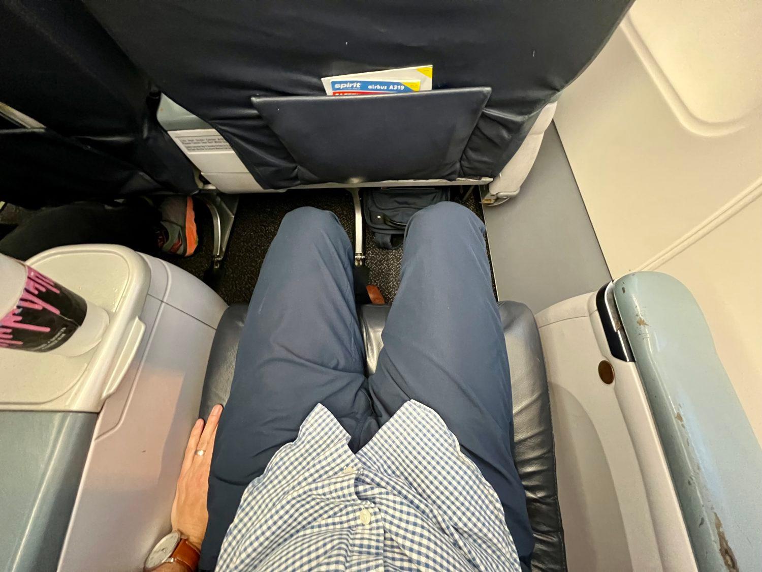 spirit airlines legroom