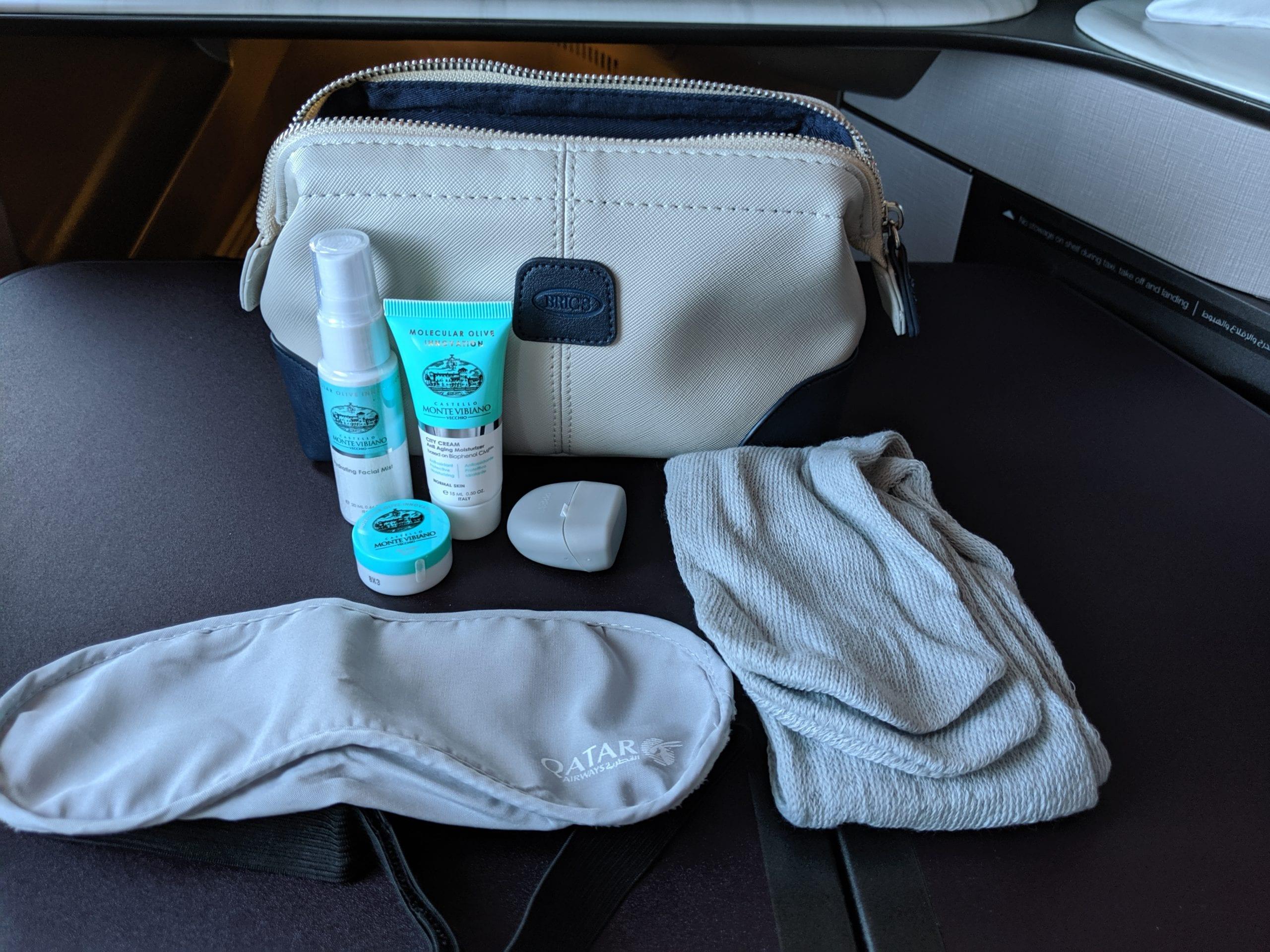 qatar airways qsuite amenities