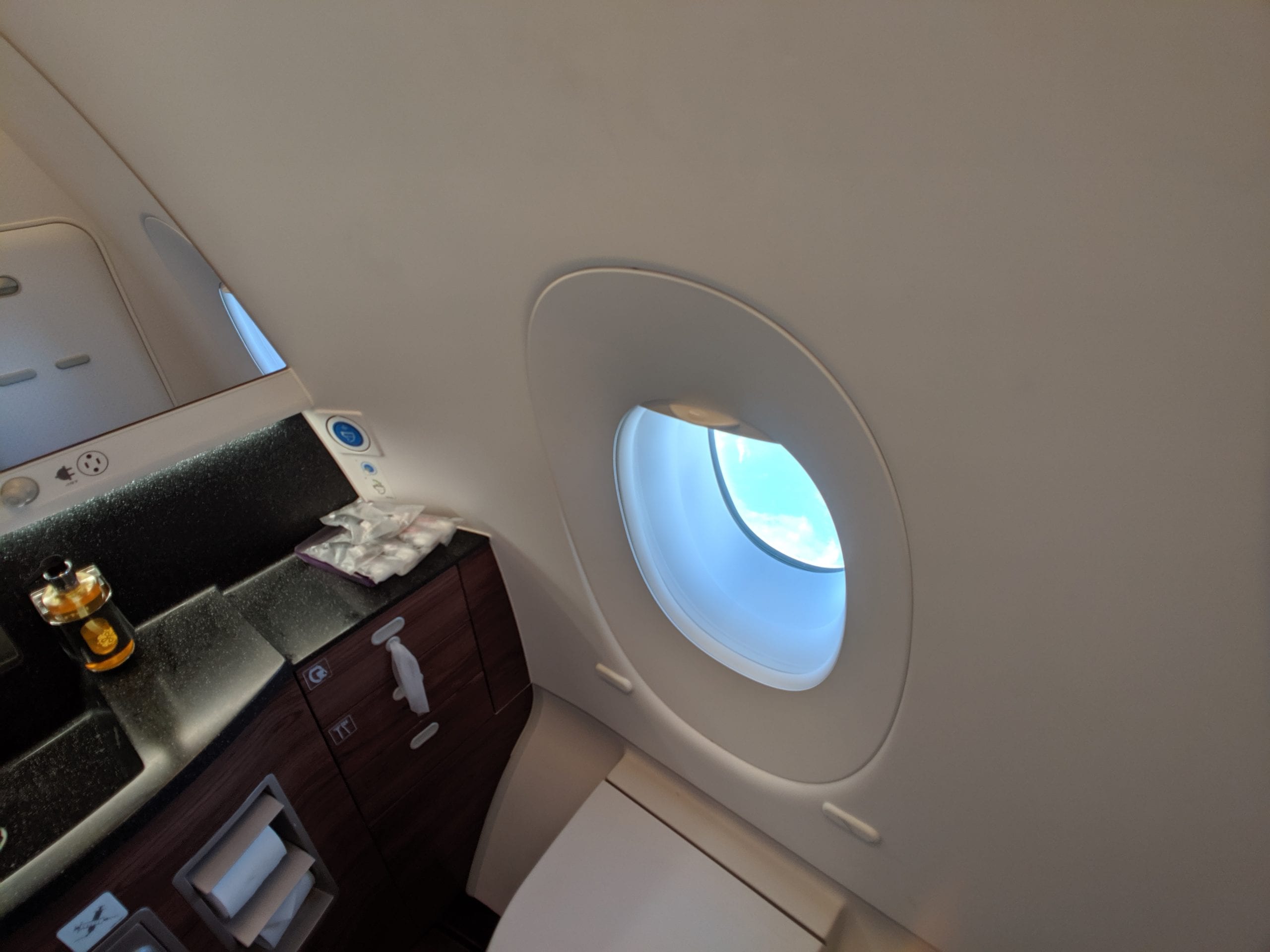 qatar airways qsuite review