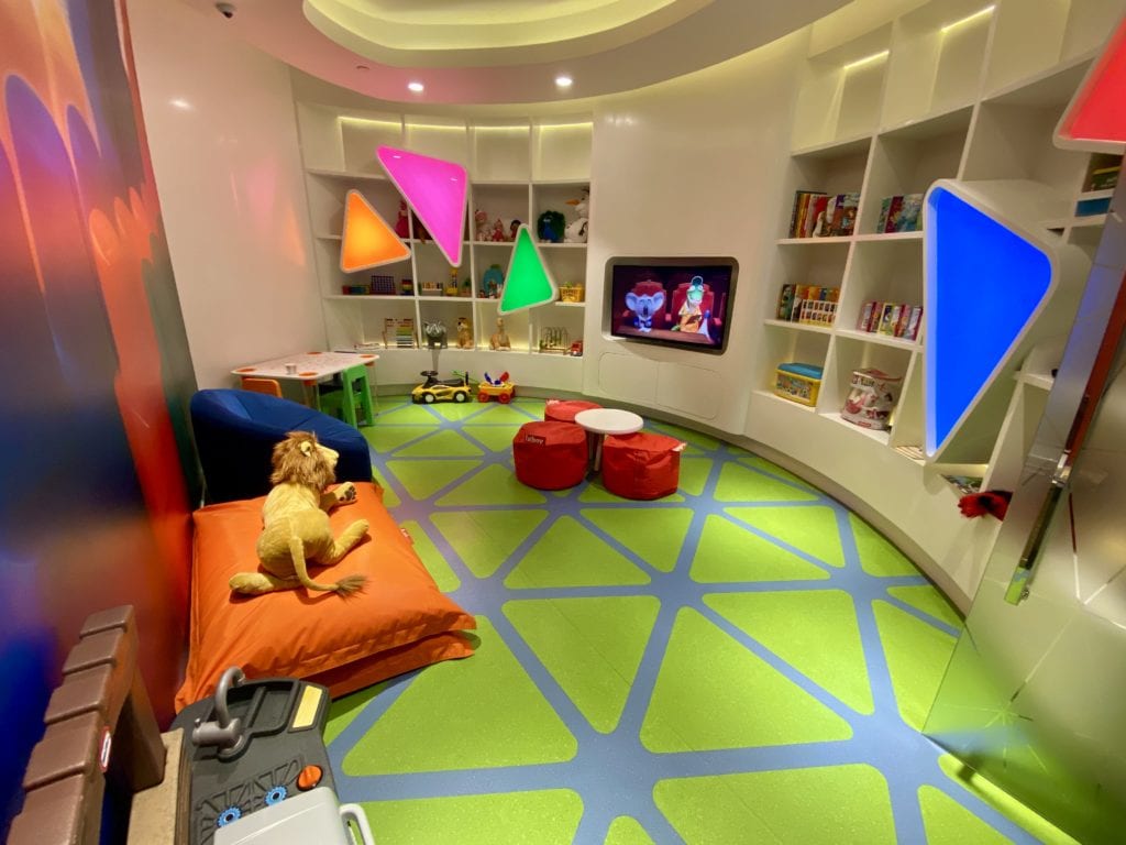 etihad first class lounge kids room