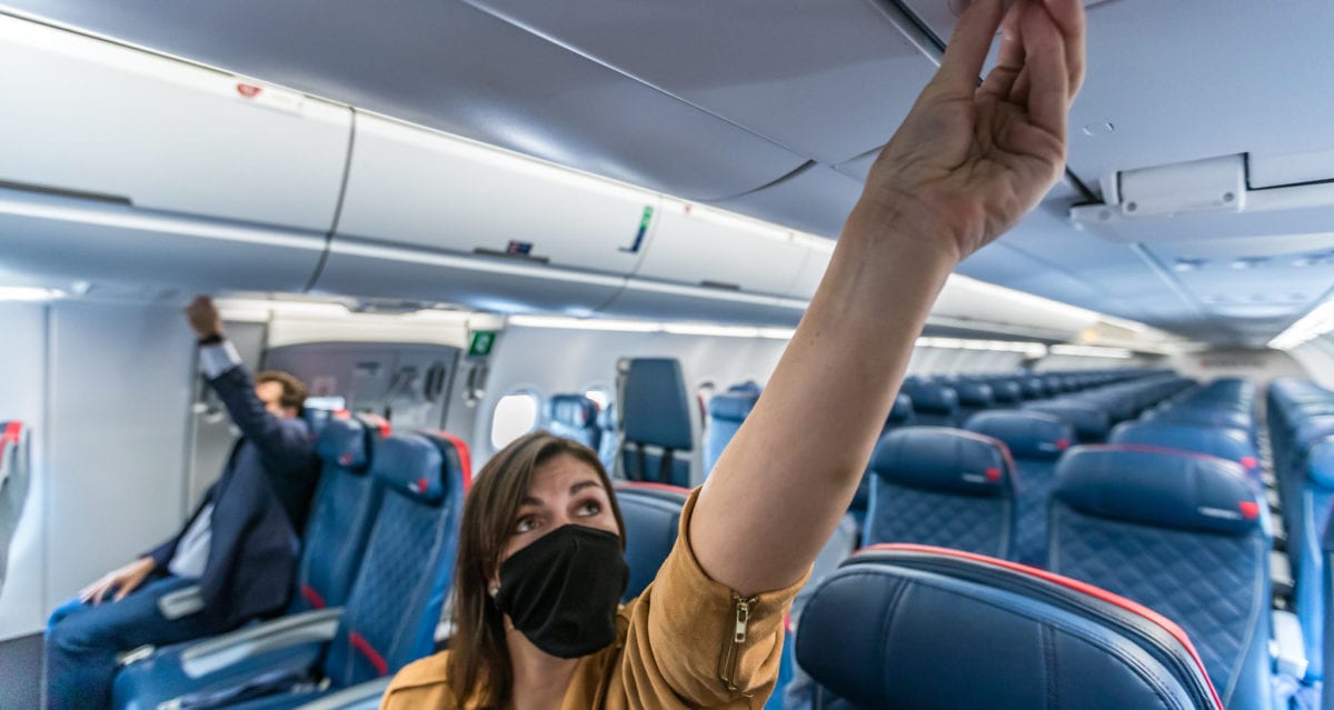 airlines face mask