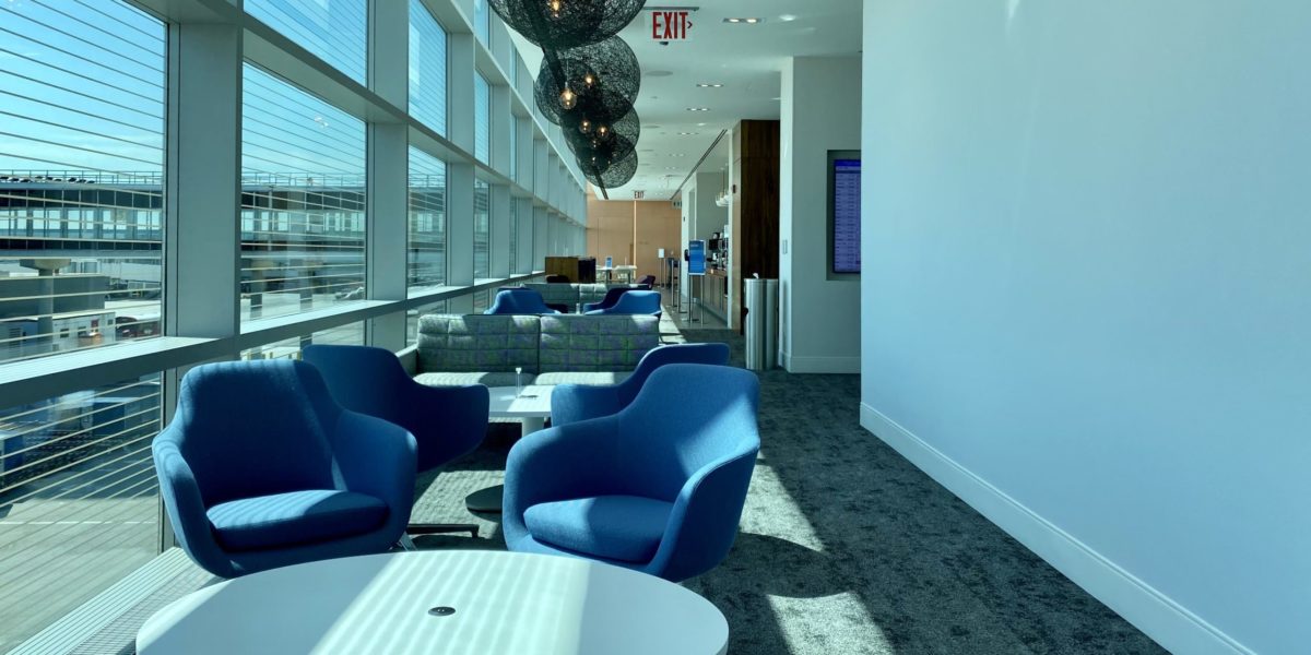 centurion lounge boston