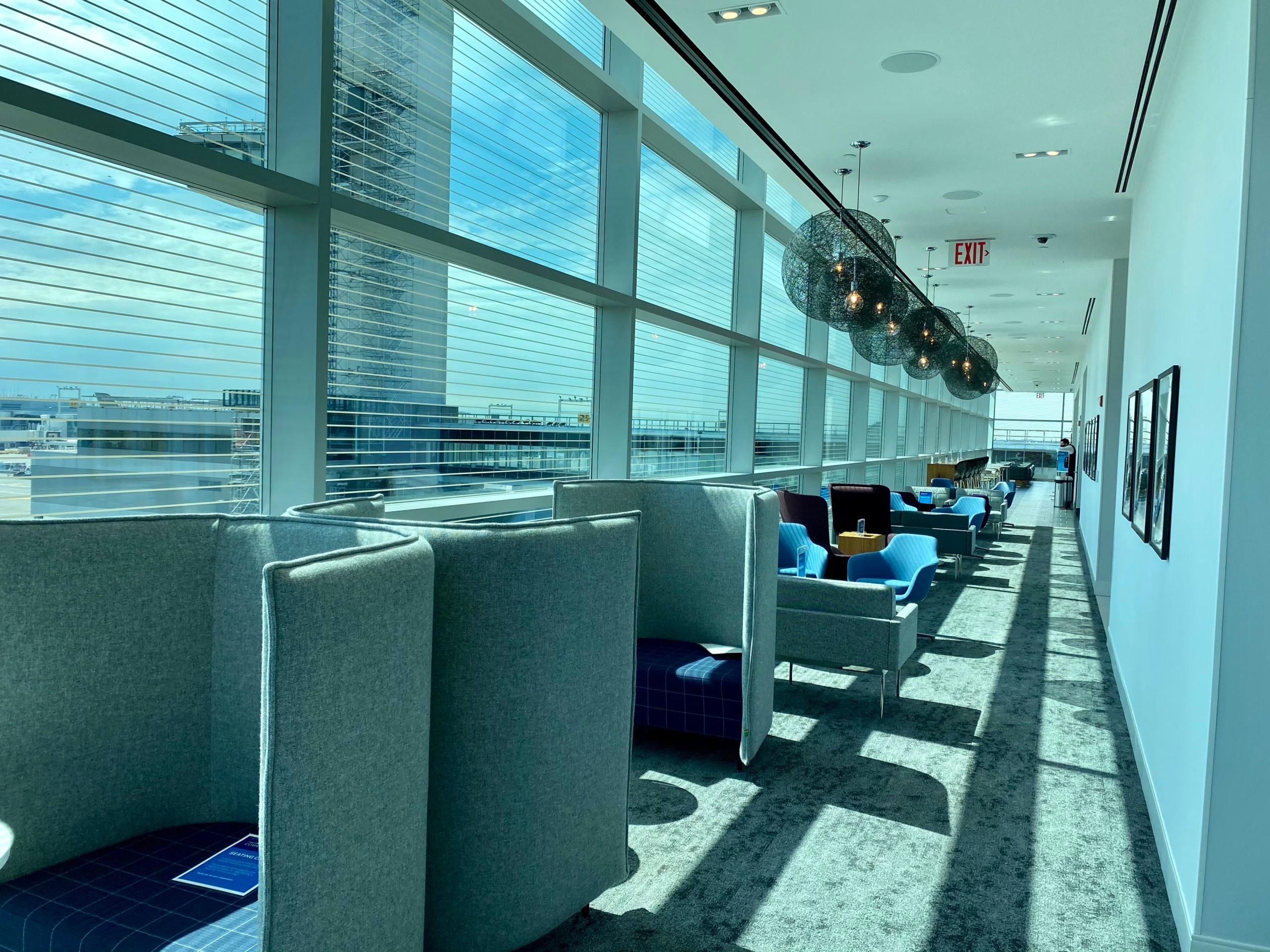 JFK centurion lounge seating