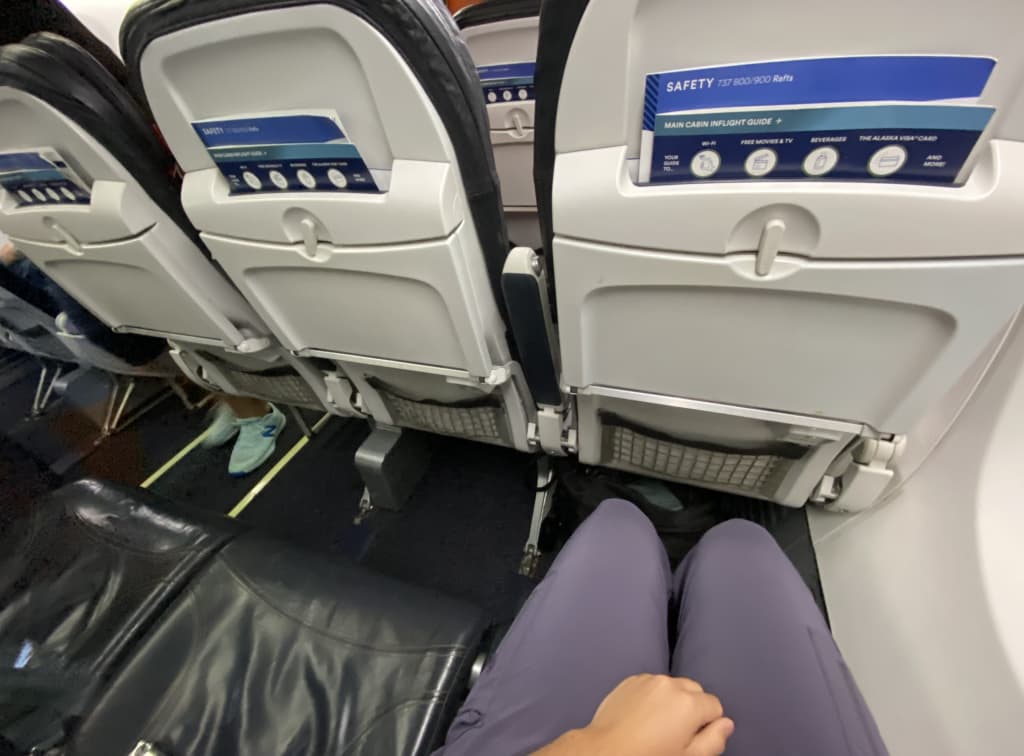 Alaska Airlines Review Minneapolis to Seattle