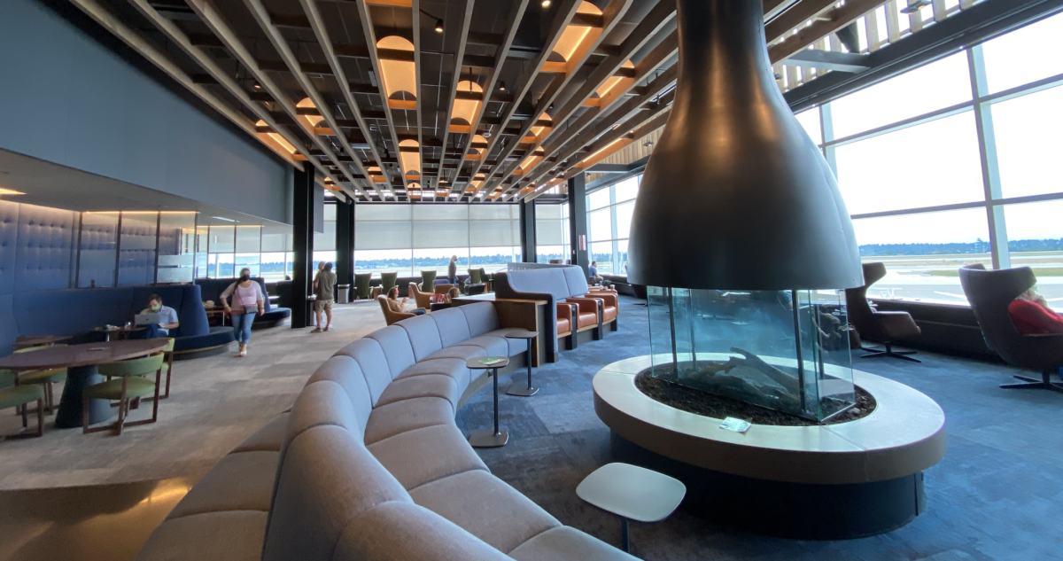 An Epic Design: Review of the Flagship Alaska Lounge Seattle