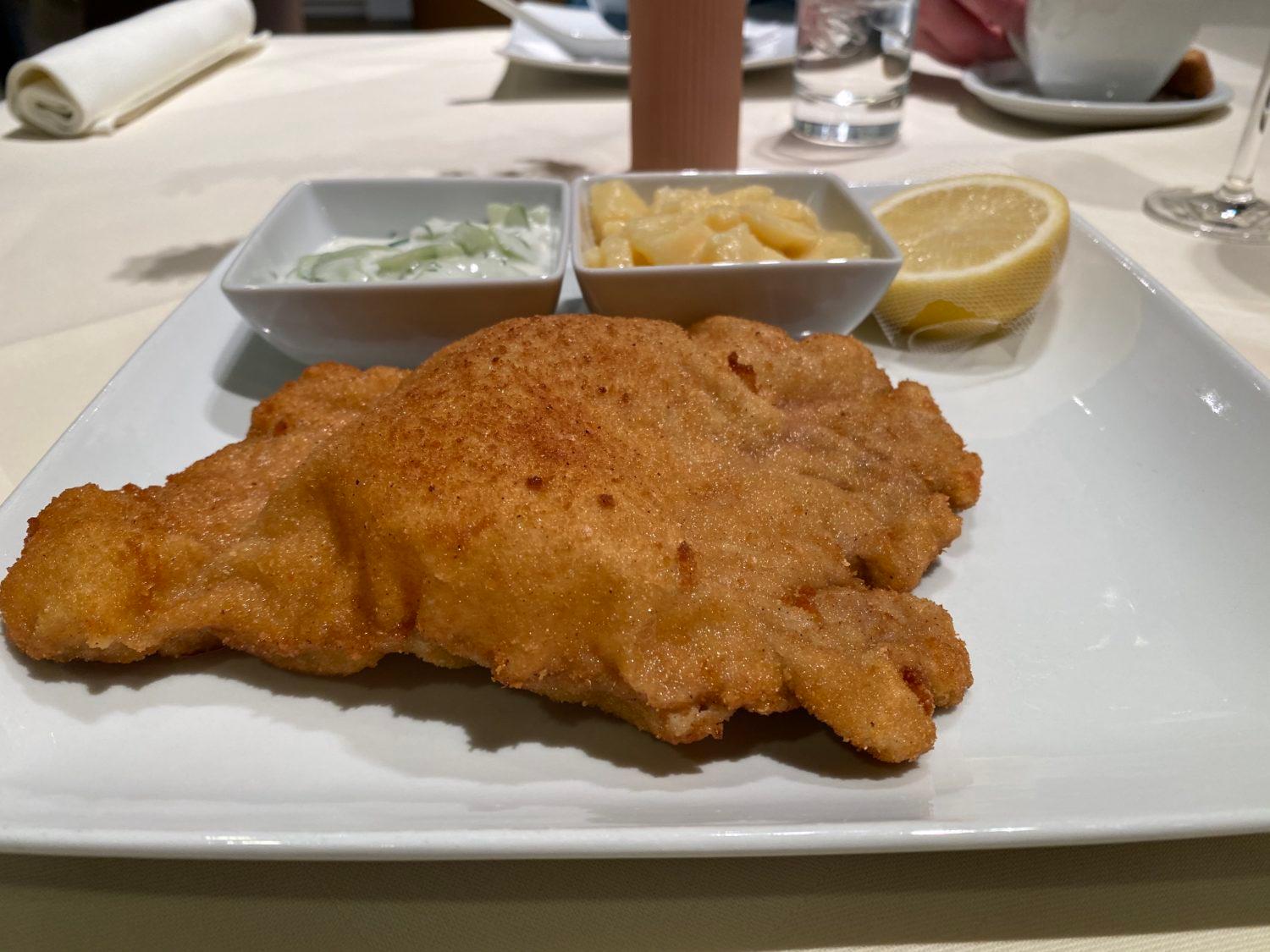 lufthansa terminal meal