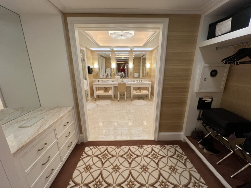 Encore Luxury Closet