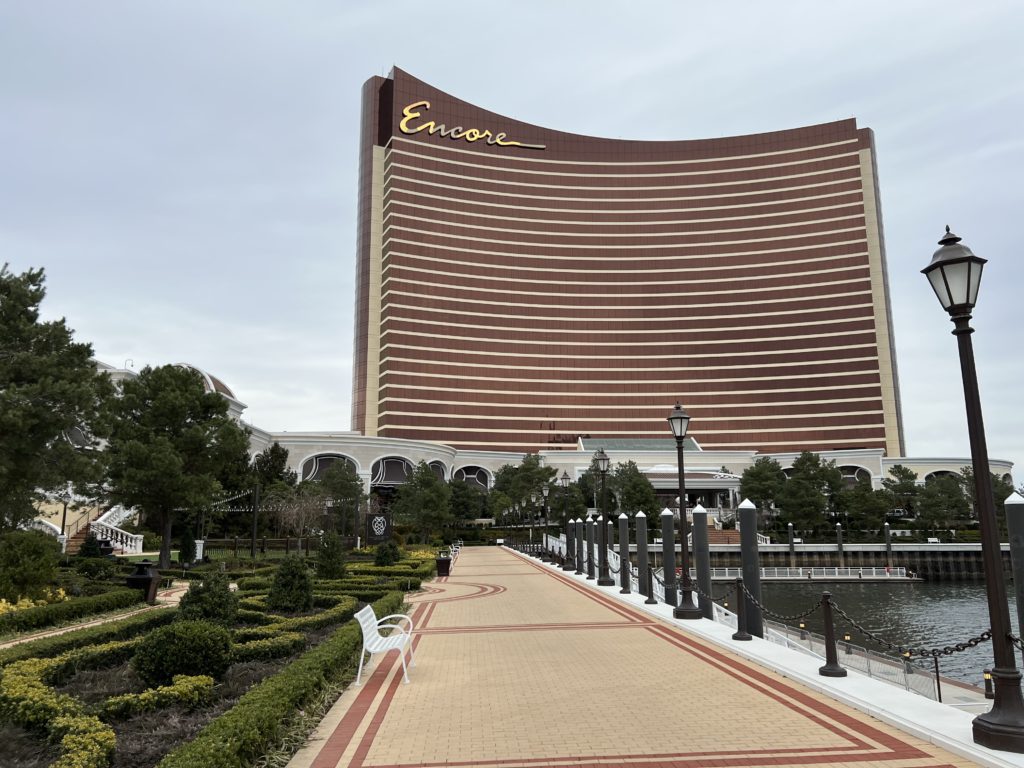 encore boston casino dress code