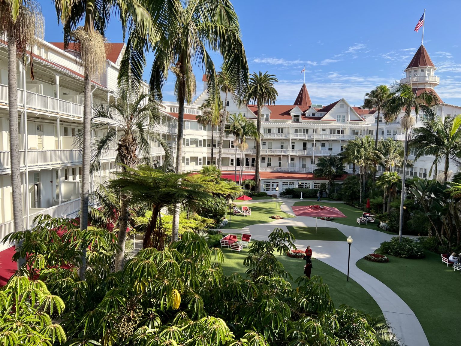 Hotel del Coronado, Curio Collection by Hilton Review Thrifty Traveler