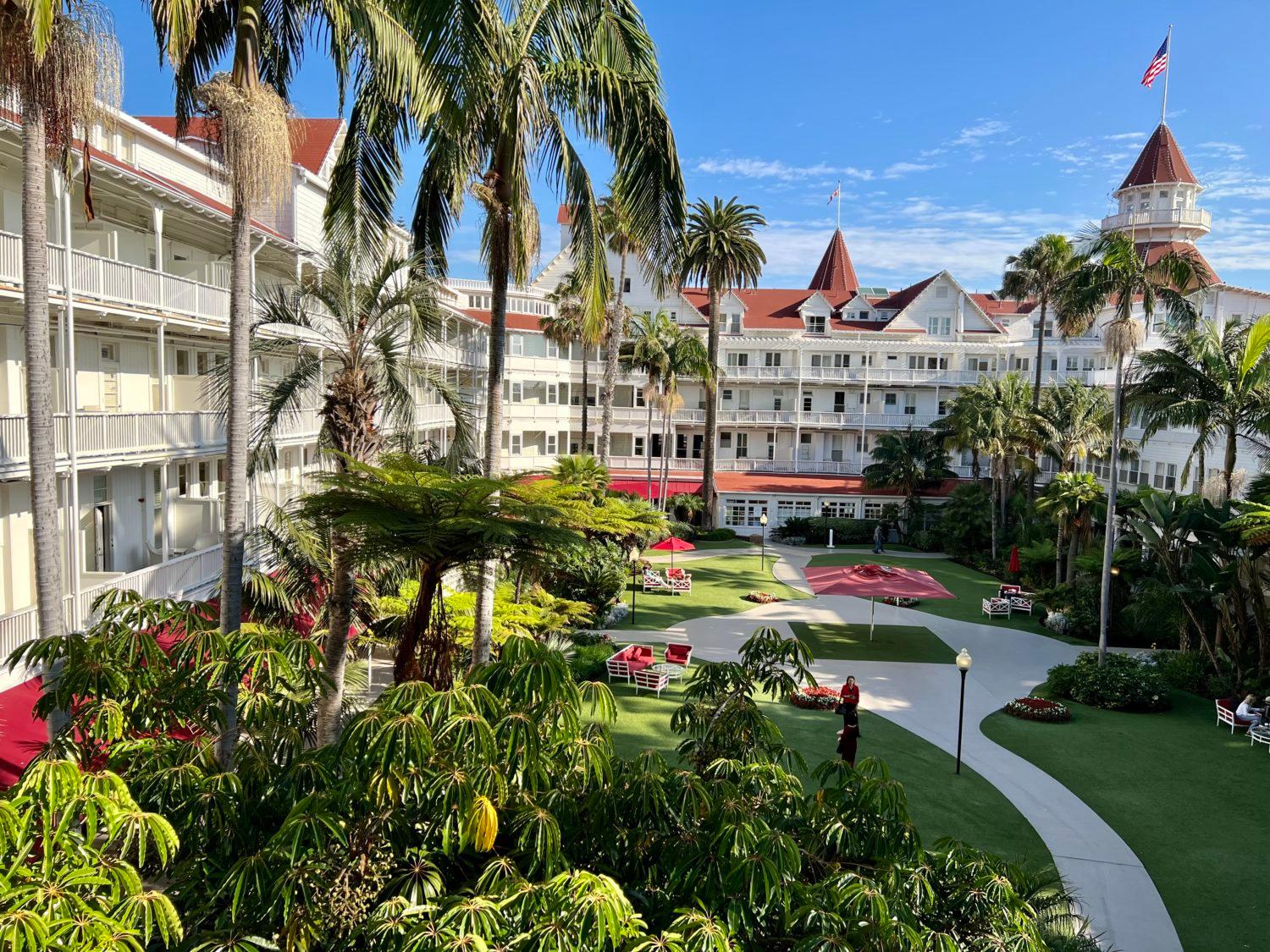 The hotel del coronado courtyard