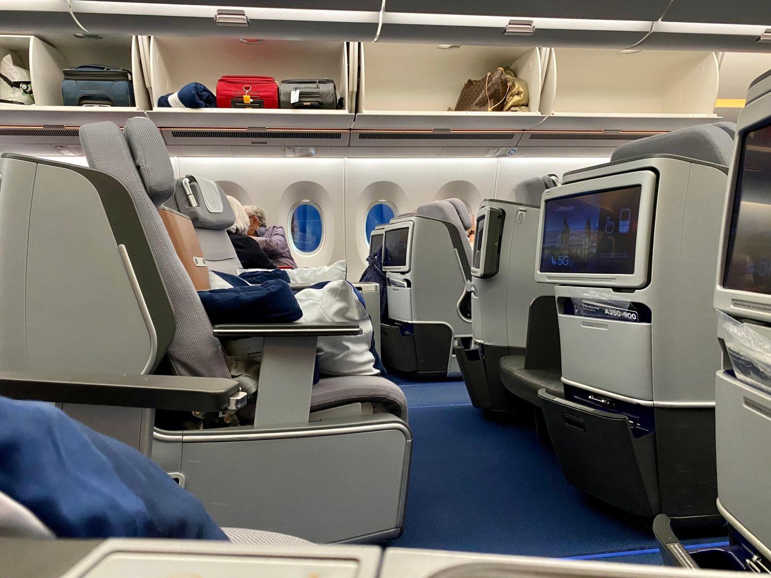 lufthansa business class cabin