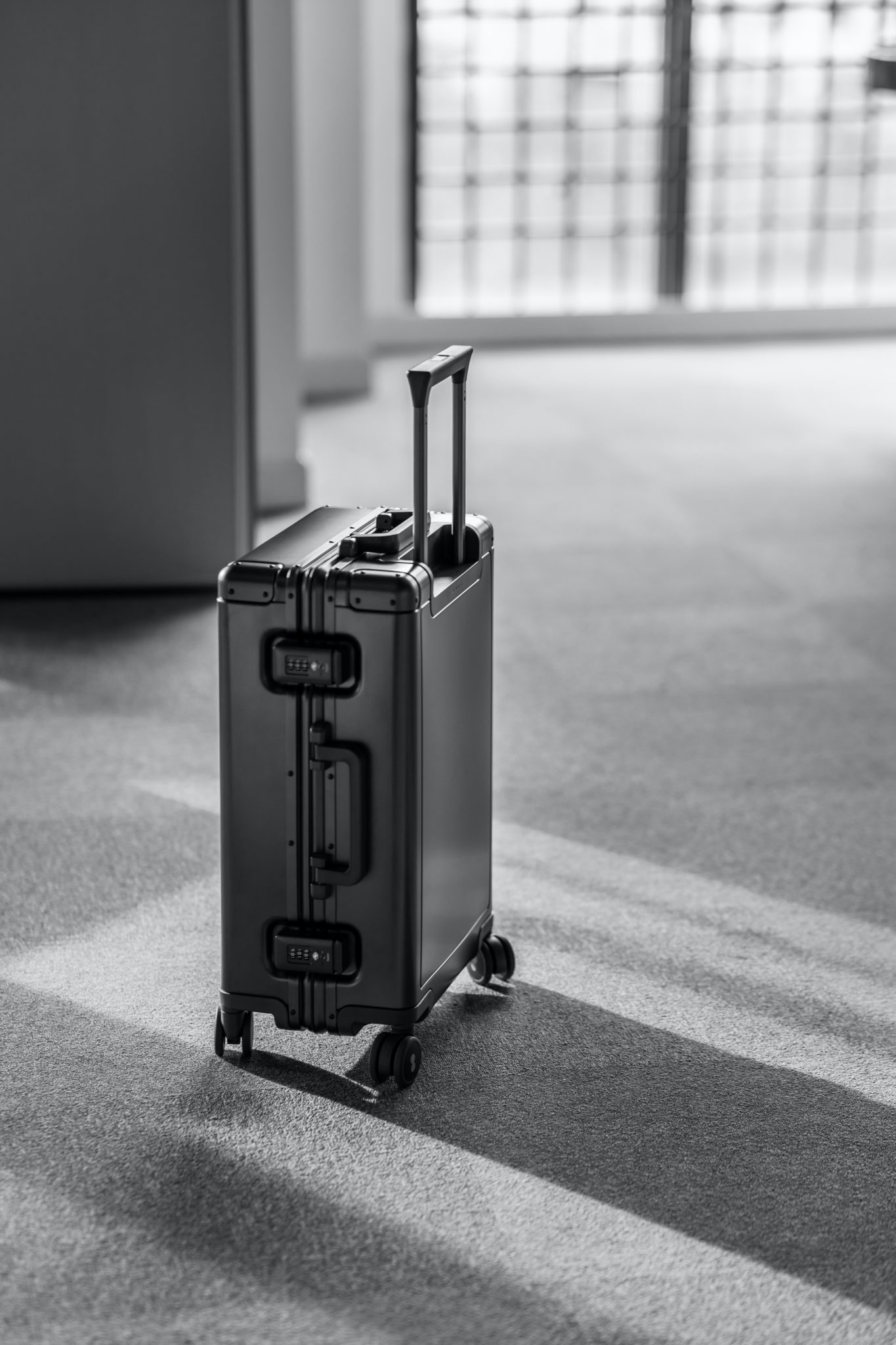 Spirit Airways Baggage Charges & Insurance policies 2023