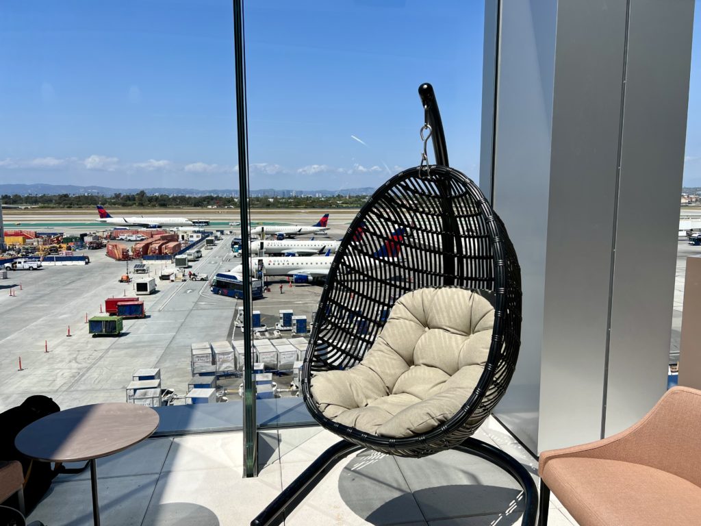 delta sky club los Angeles outdoor terrace