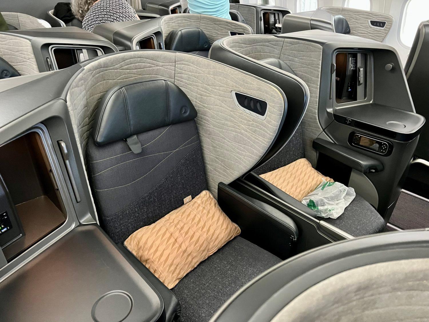 turkish airlines business class honeymoon seats