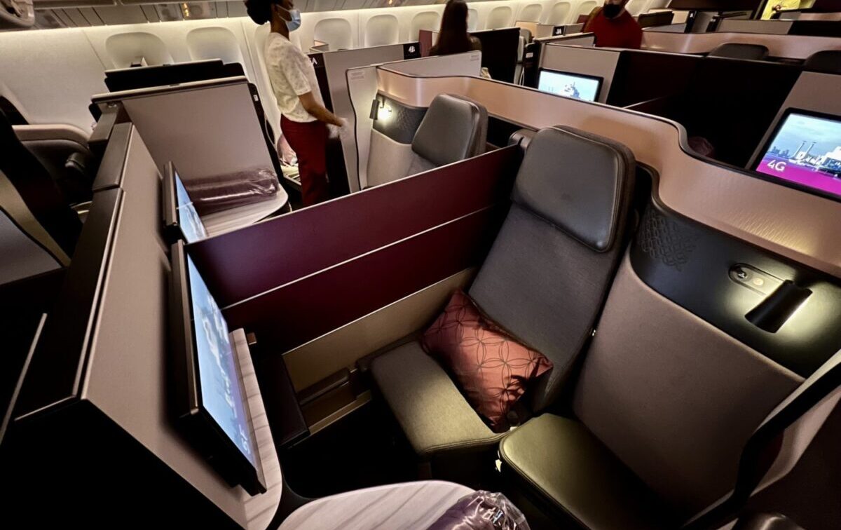 Book Qatar Qsuites with AA miles again