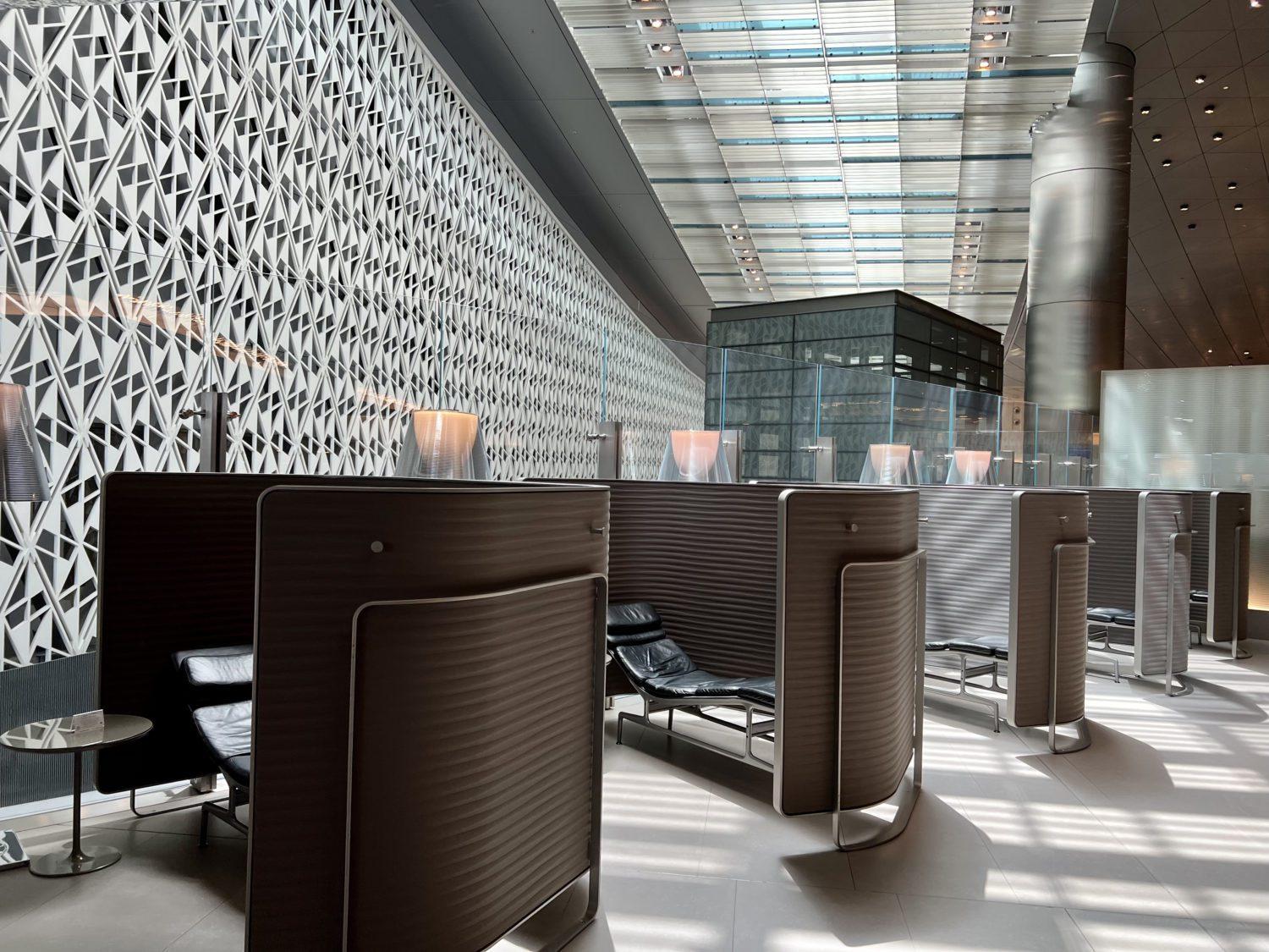 al mourjan business lounge sleeping pods