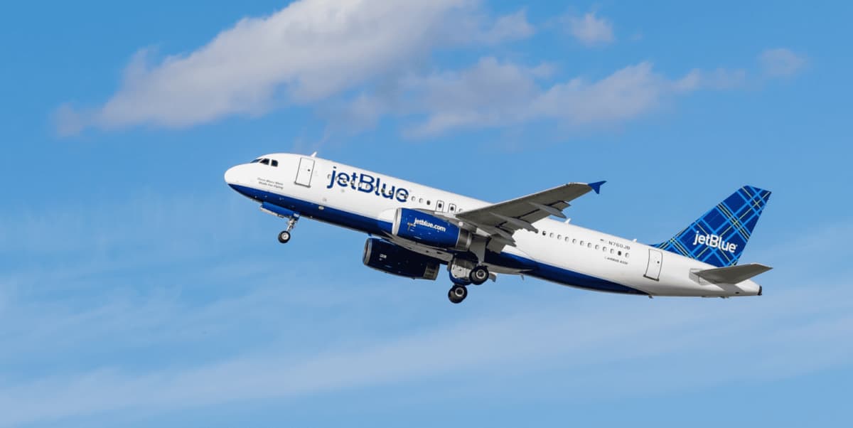 jetblue plane