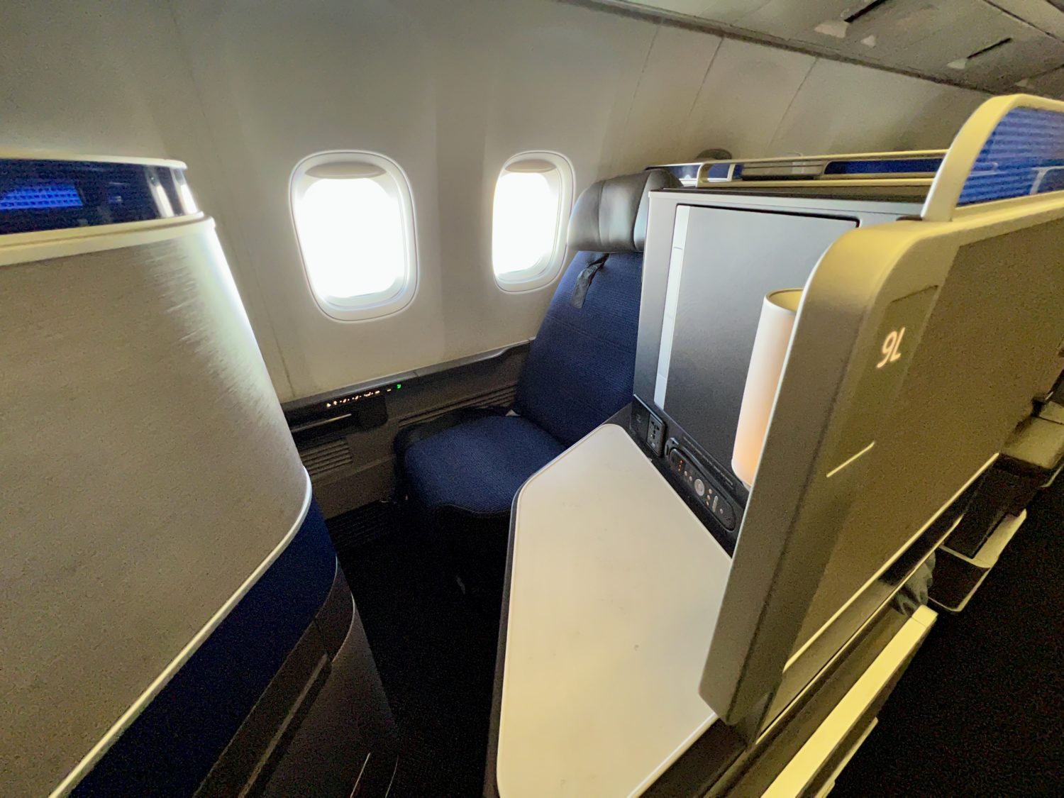 united polaris seat  United Polaris Business Class Review on the 767-300 &#8211; Thrifty Traveler united polaris business class seat scaled