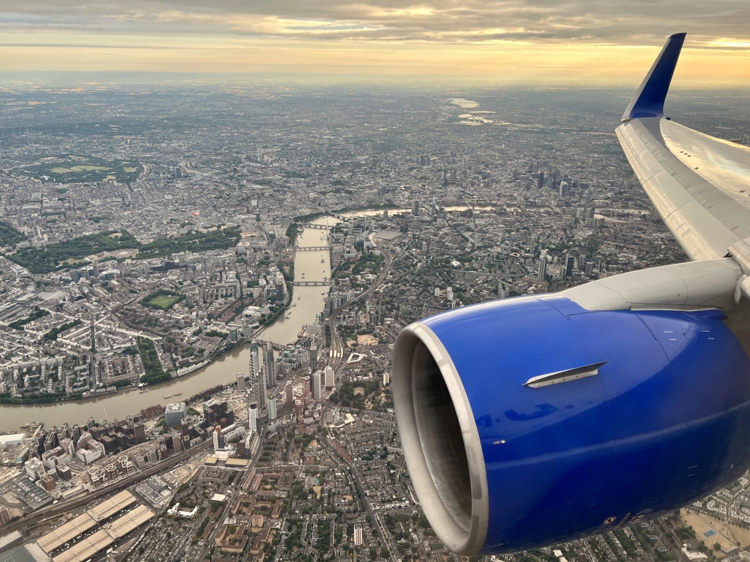 united polaris flight landing