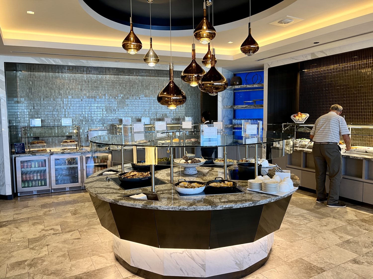 united polaris lounge chicago food  Review: United Polaris Lounge Chicago (ORD) &#8211; Thrifty Traveler united polaris lounge chicago buffet scaled