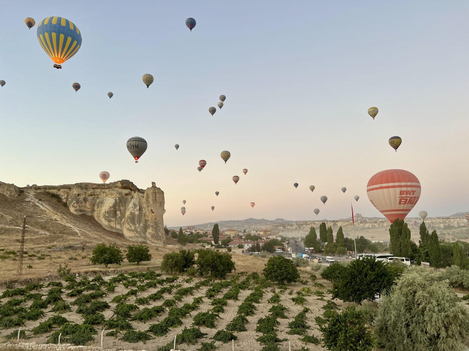 cappadocia hot air balloon