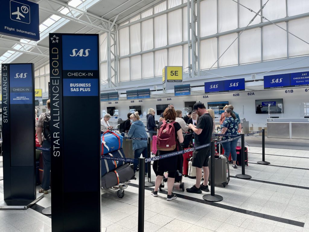 SAS check-in counter at Chicago O'Hare Airport