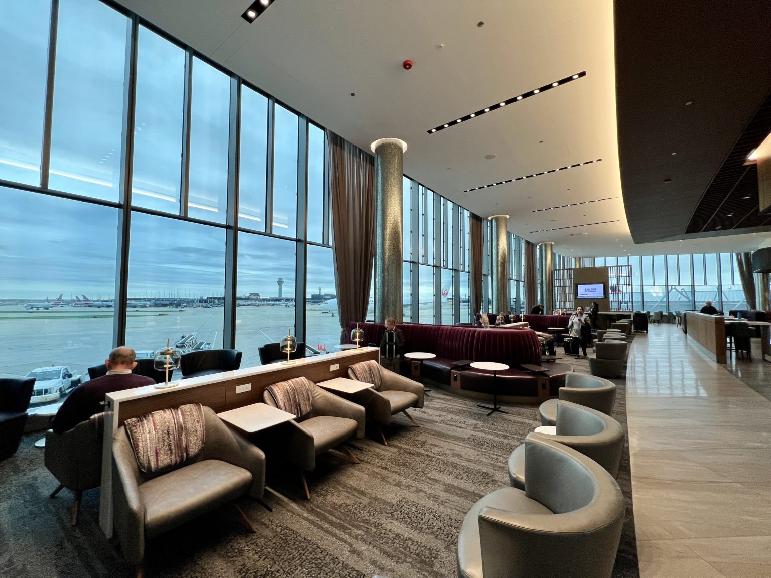 Review Delta Sky Club ChicagoO'Hare (ORD)