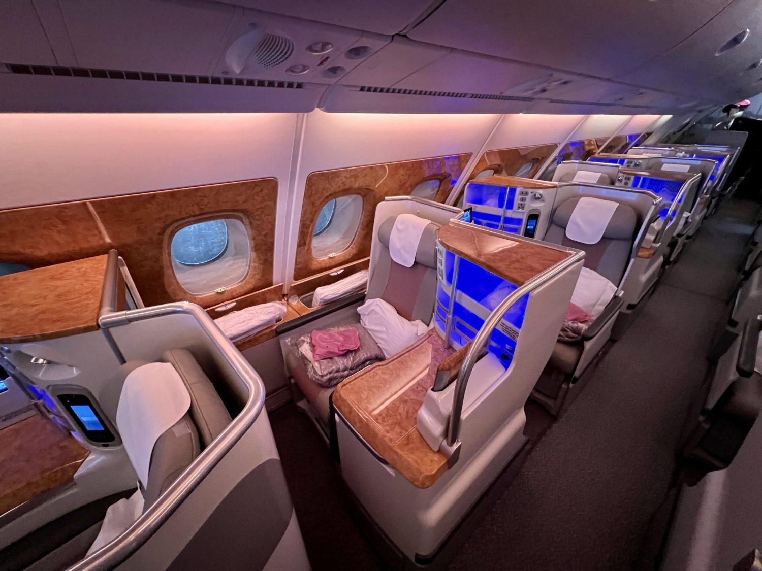 Emirates Business Class A380