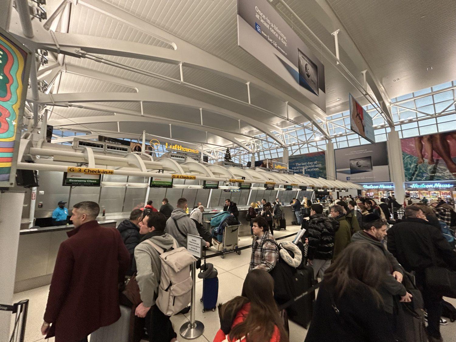 Swiss JFK check-in area