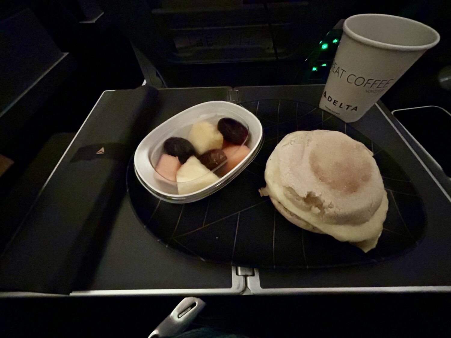 Delta Premium Select breakfast