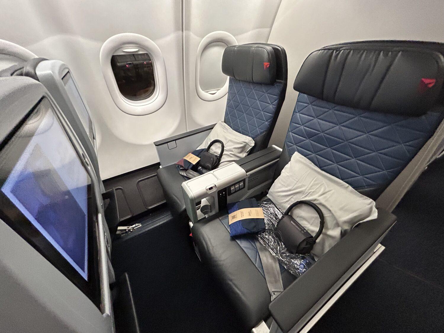 Review: Delta Premium Select, Minneapolis to Paris