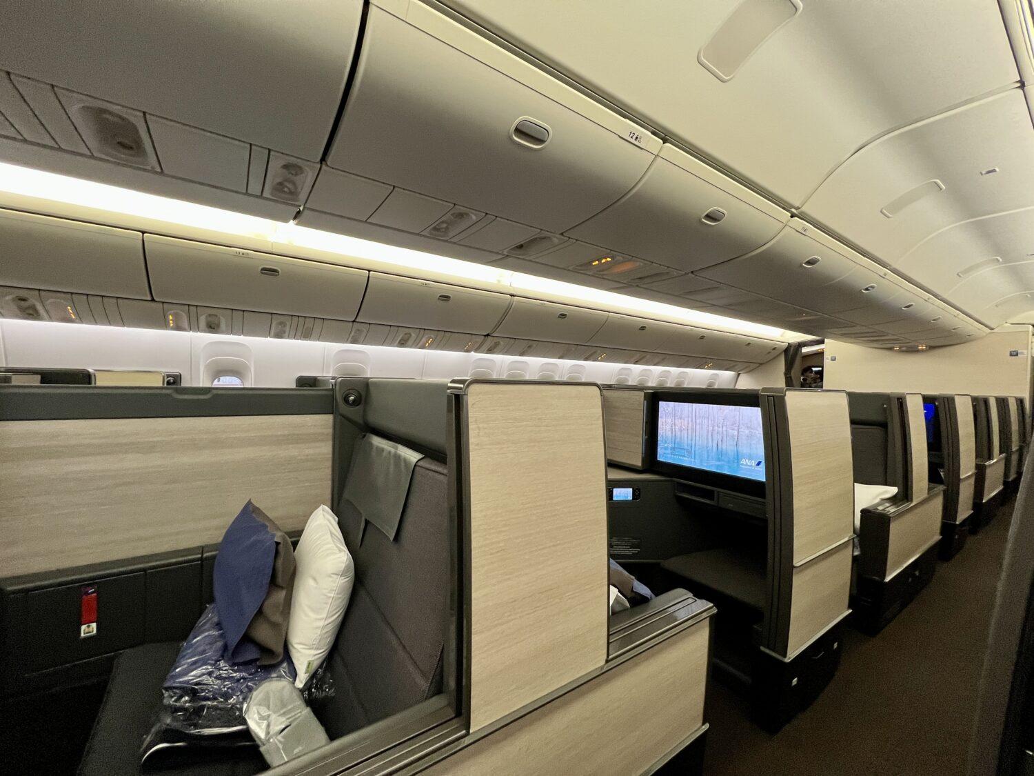 ana business class cabin