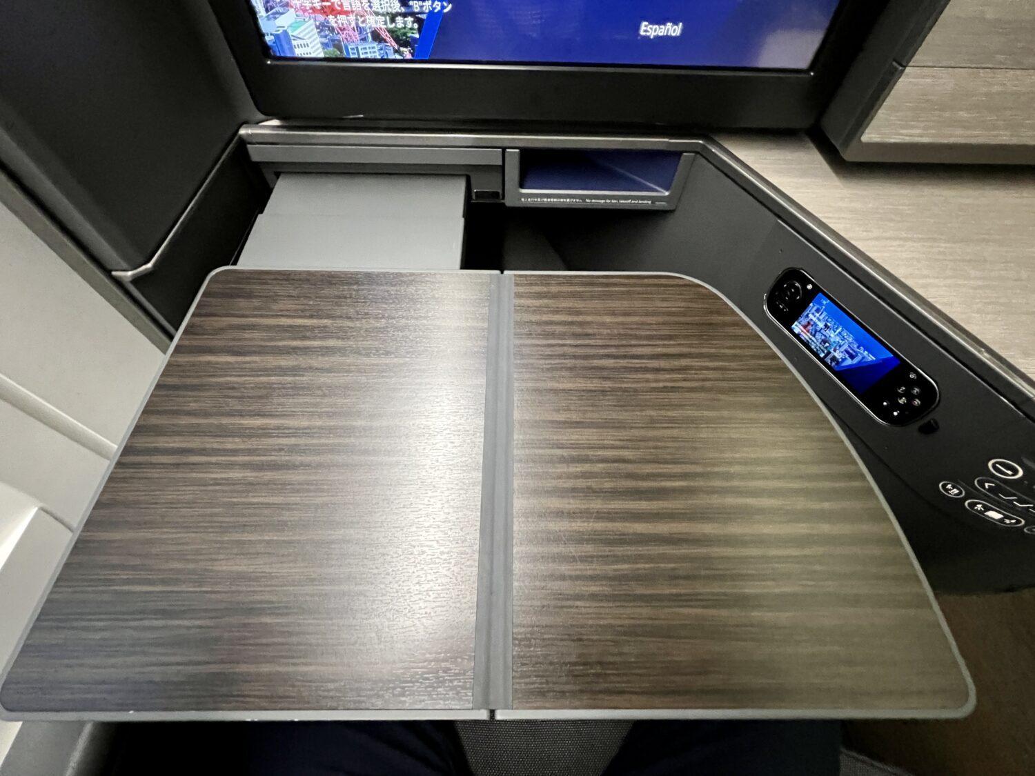 ana business class tray