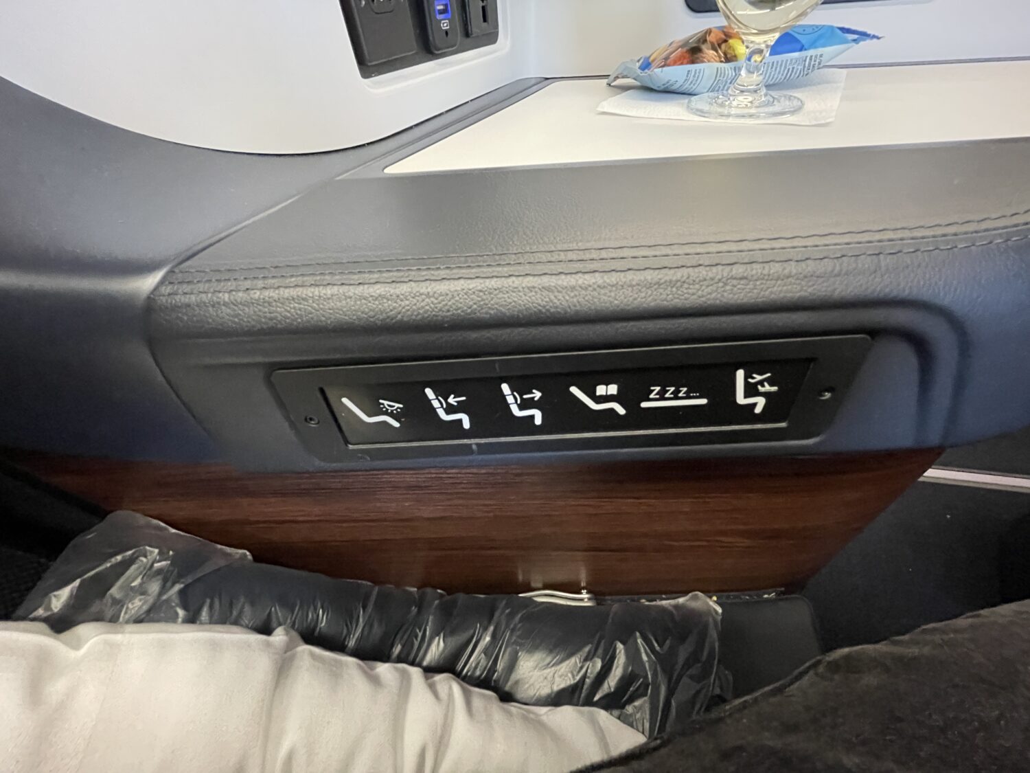 Condor Airlines Business Class Seat Controls