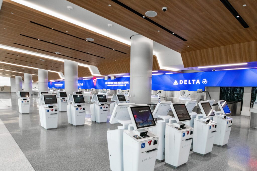 delta t3 lax kiosks