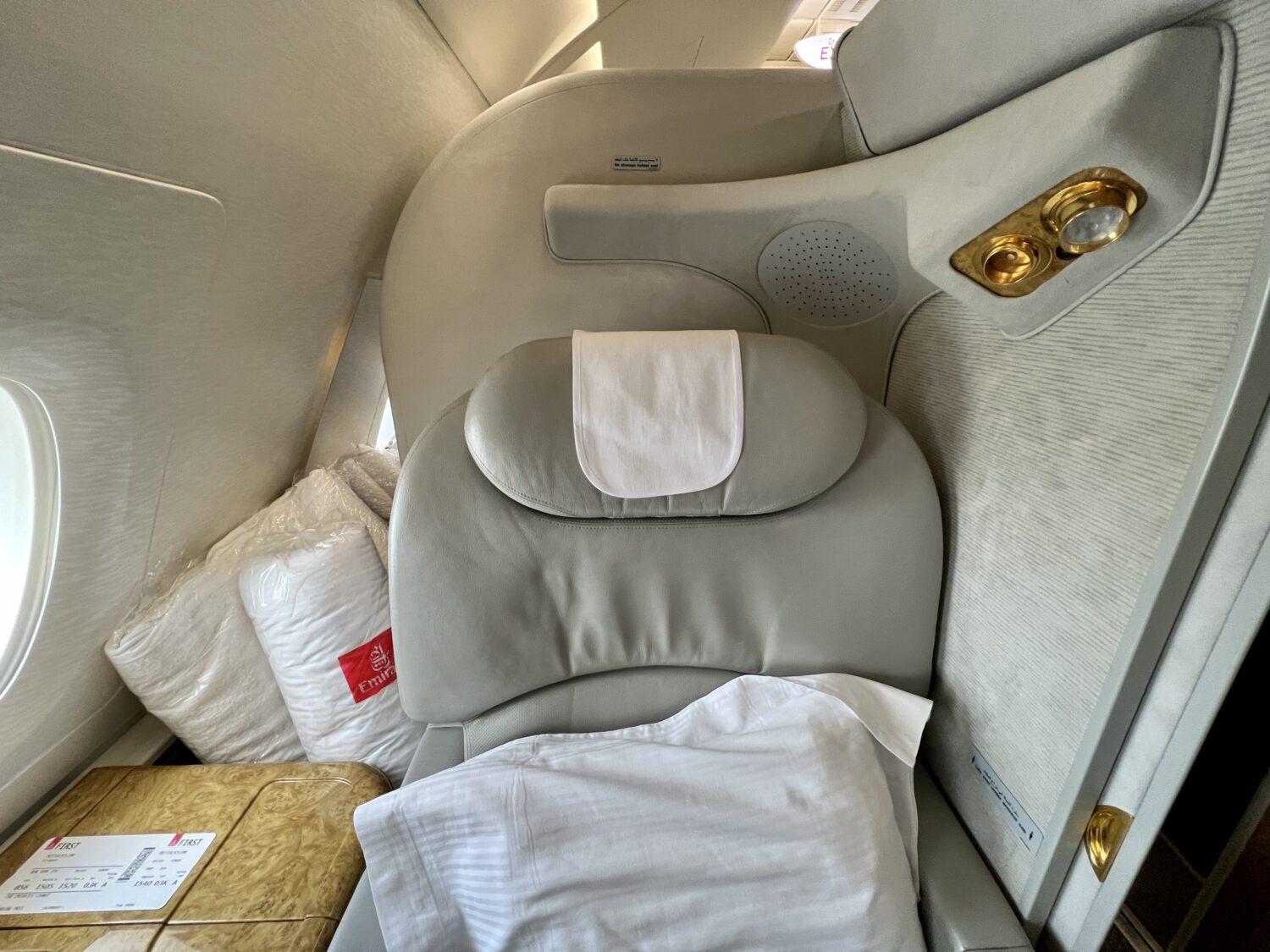 emirates first class seat