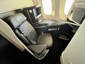 armrest on Zipair business class